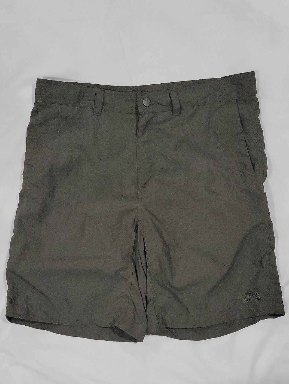The North Face Shorts Size 36 Army Green